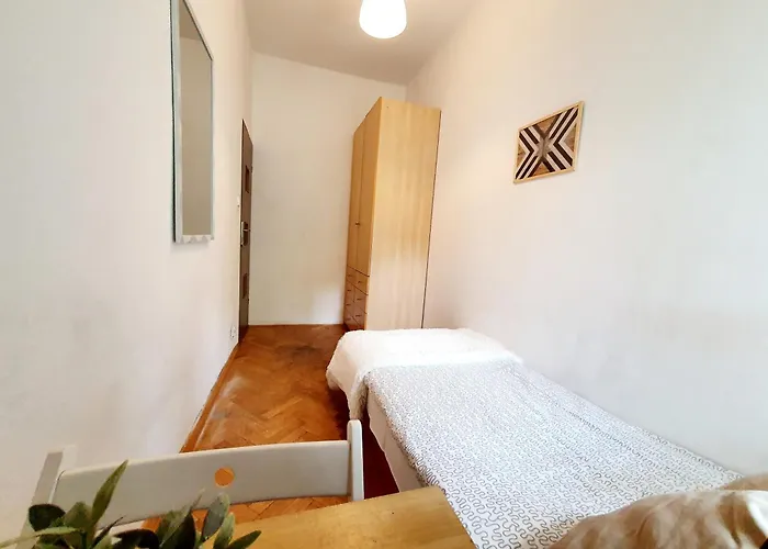 Majowy 44 Homestay *