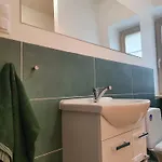 Homestay szállás Majowy 44 *